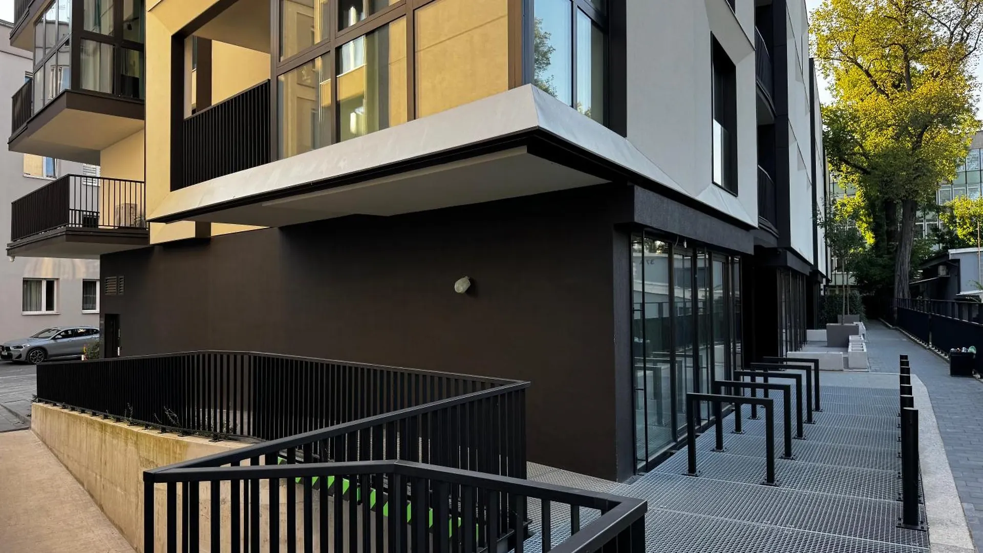 Cracow Old Town Luxury Apartments, Pool & Gym & Sauna & Parking & 24H Self Check-In Krakow 0*,  Poland
