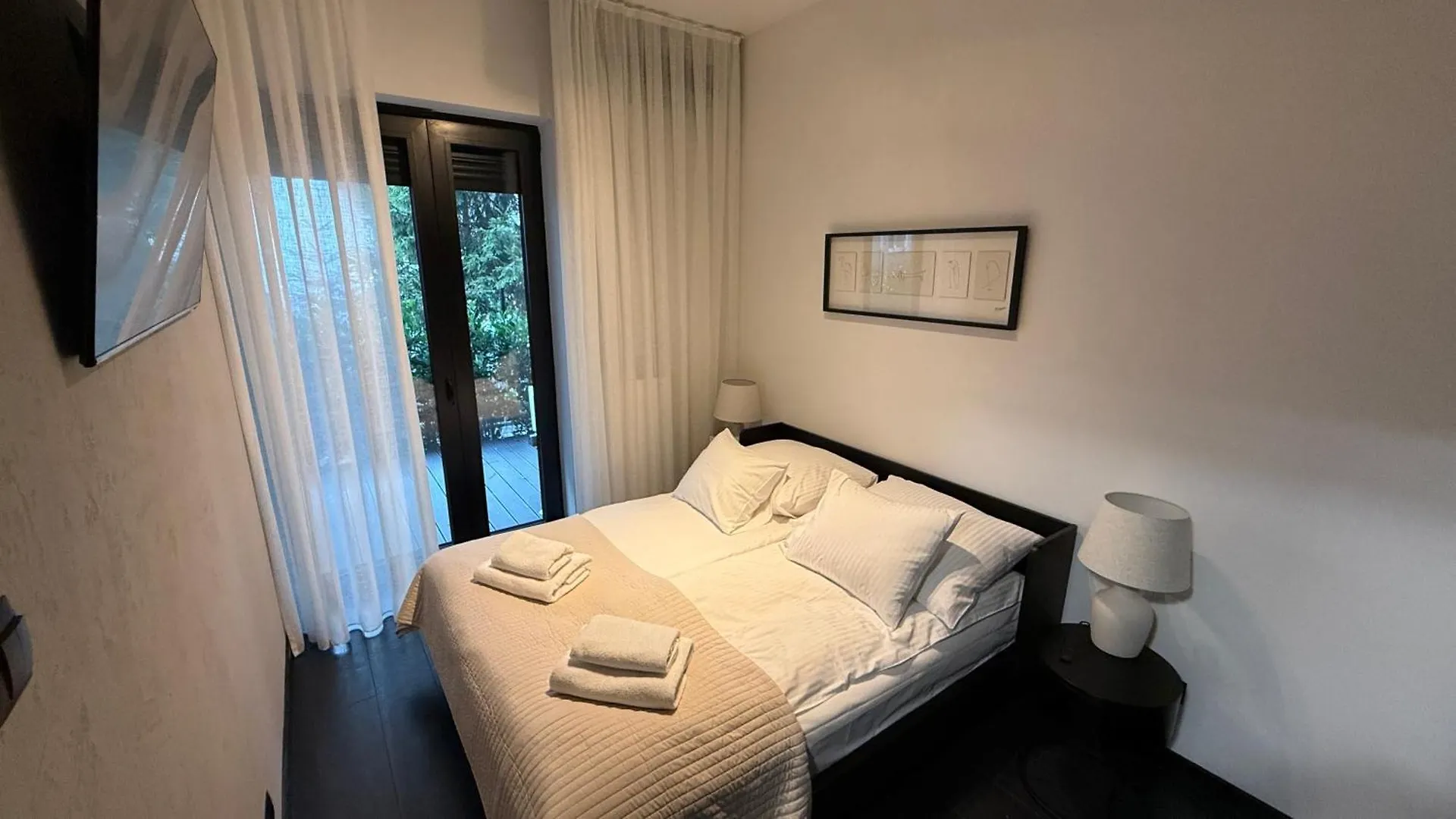 Cracow Old Town Luxury Apartments, Pool & Gym & Sauna & Parking & 24H Self Check-In Krakow 0*,